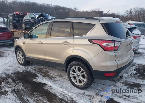 2017 Ford Escape Se из США, поврежденный, VIN 1FMCU9GD9HUC55311